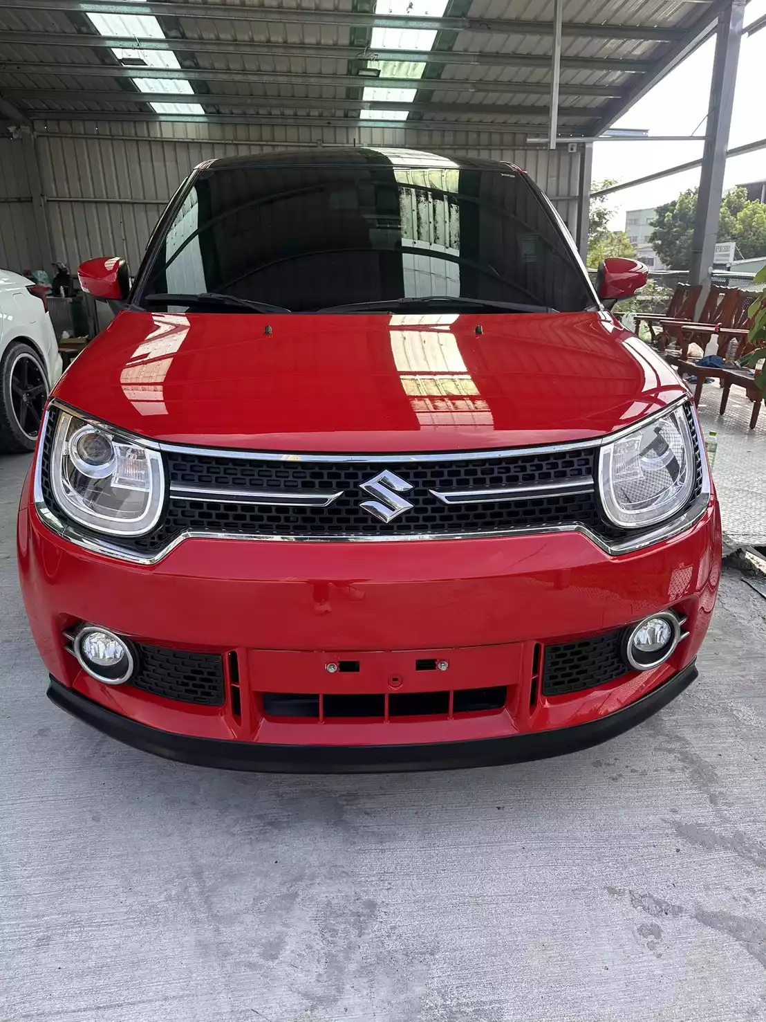 2019 Suzuki Ignis red
