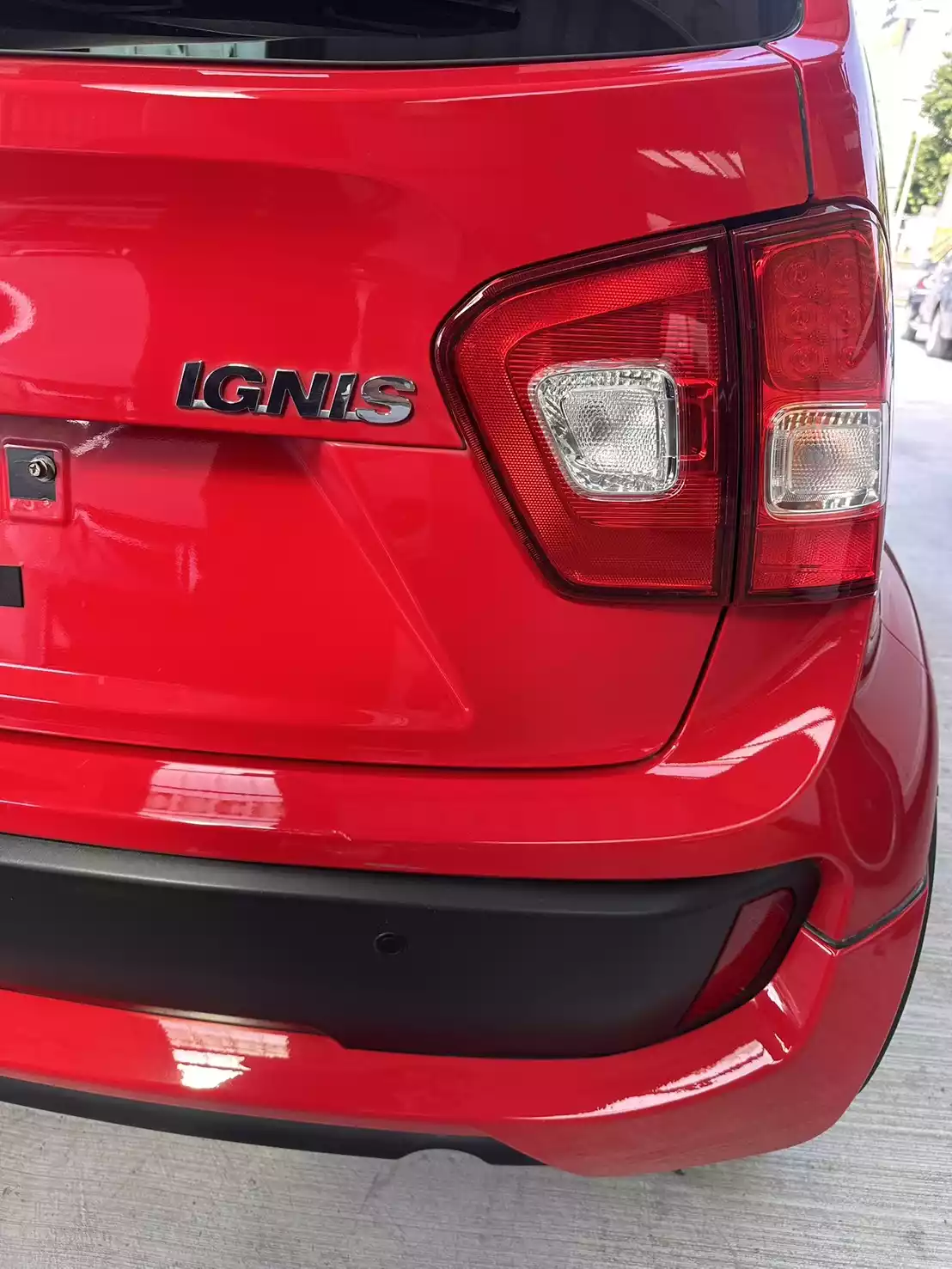 2019 Suzuki Ignis red