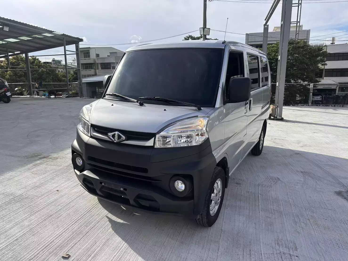 2023 Veryca A180 銀色
