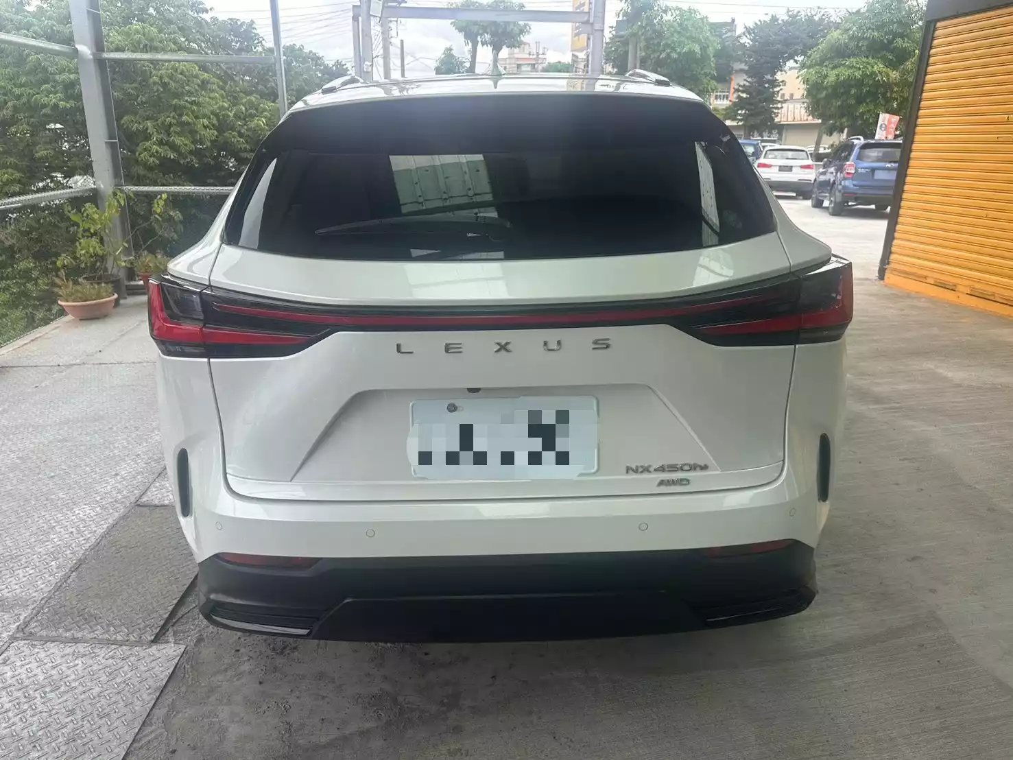 lexus-nx-450h-2023-白色