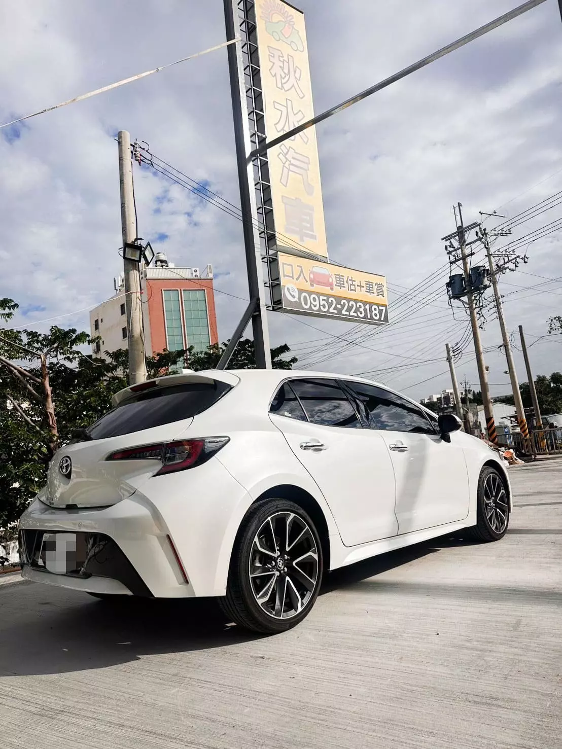 2020年TOYOTA Auris 旗艦版 2.0