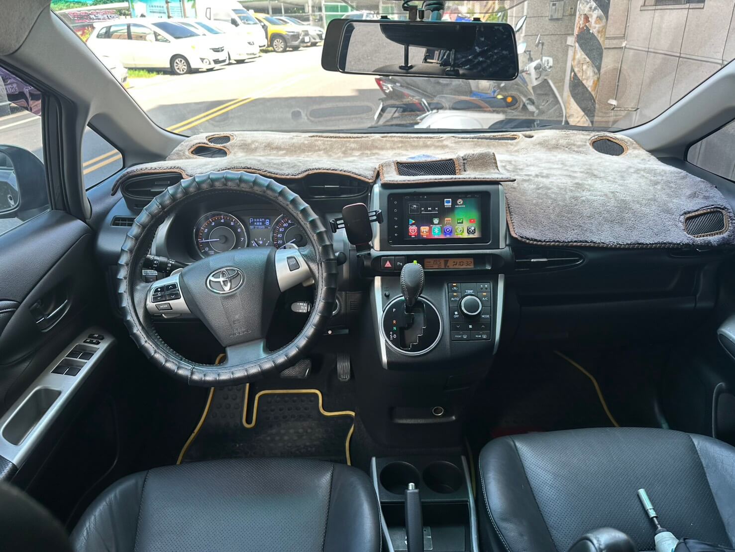 Toyota Wish 2009 / 2010年式 2.0 G頂規版